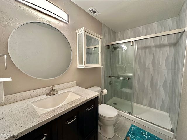 15427 Crystal Lake DR, North Fort Myers, FL 33917