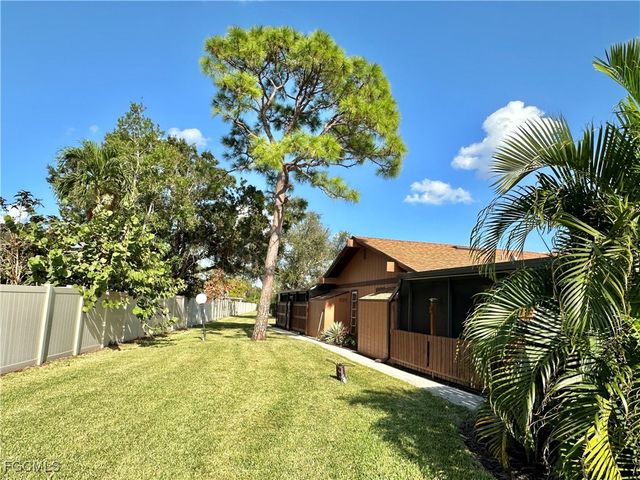 15427 Crystal Lake DR, North Fort Myers, FL 33917