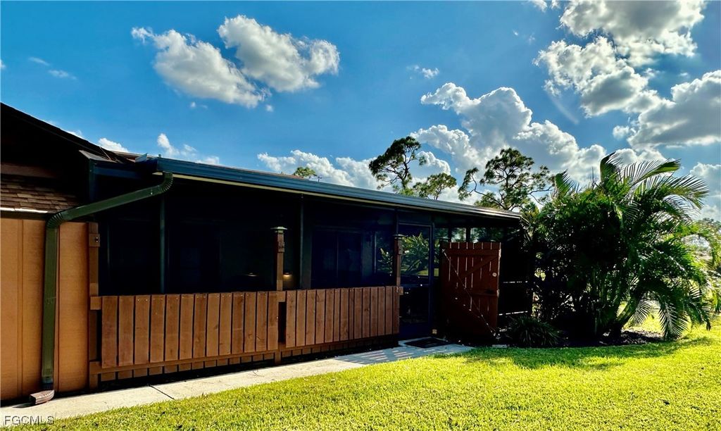 15427 Crystal Lake DR, North Fort Myers, FL 33917