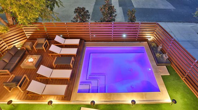 2203 Thornton RD A, Austin, TX 78704