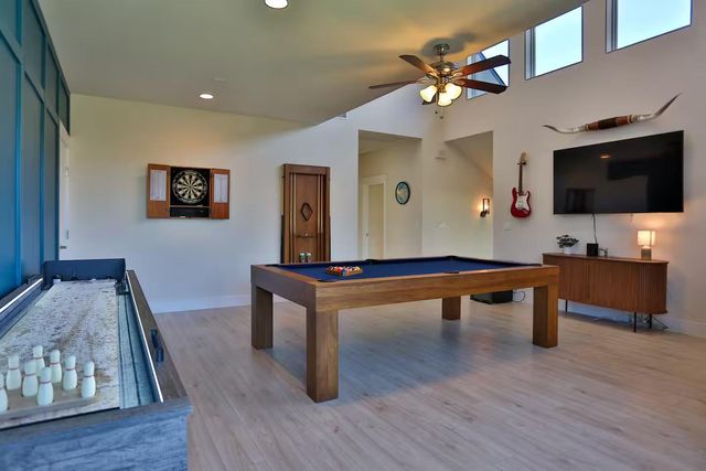 2203 Thornton RD A, Austin, TX 78704