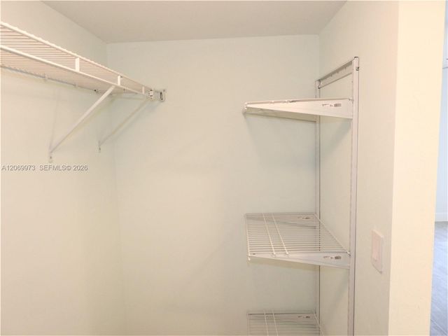 8401 SW 107th Avenue 211E, Miami, FL 33173