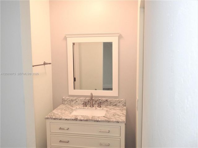 8401 SW 107th Avenue 211E, Miami, FL 33173