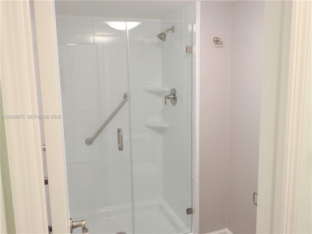 8401 SW 107th Avenue 211E, Miami, FL 33173