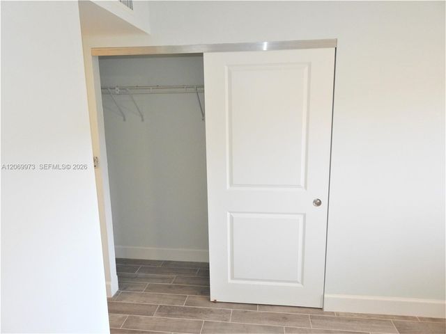 8401 SW 107th Avenue 211E, Miami, FL 33173