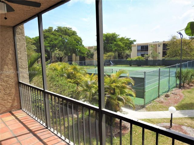 8401 SW 107th Avenue 211E, Miami, FL 33173