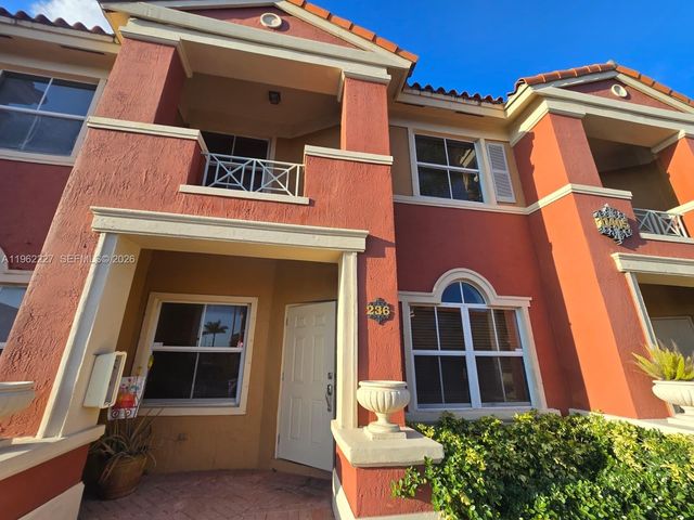11405 NW 62nd Ter 236, Doral, FL 33178