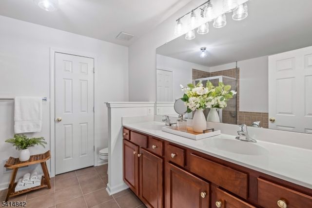 26 Birchwood Lane, North Haledon Boro, NJ 07508