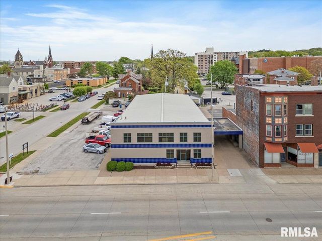 609 17TH Street, Rock Island, IL 61201