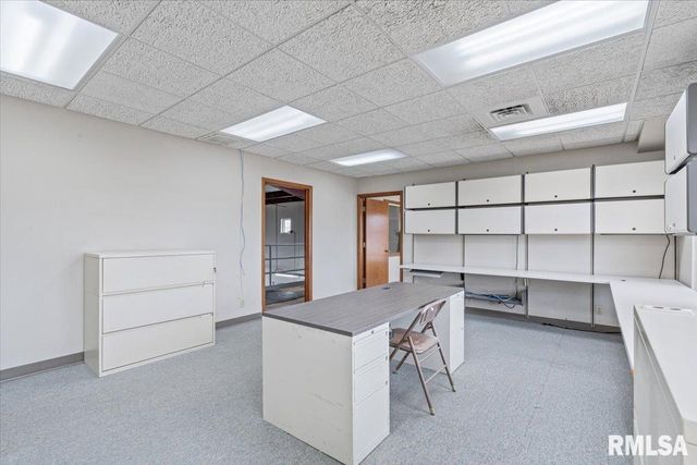 609 17TH Street, Rock Island, IL 61201