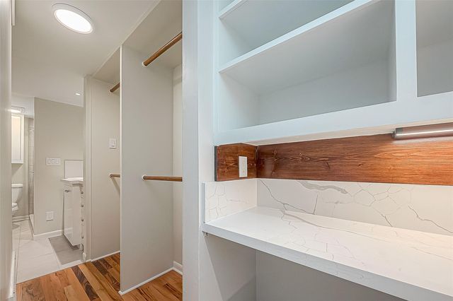 2029 Dunlavy Street, Houston, TX 77006