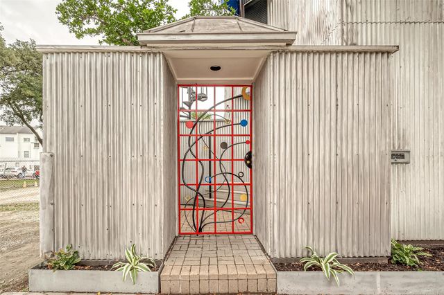 2029 Dunlavy Street, Houston, TX 77006