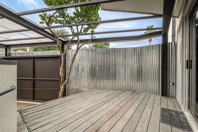 2029 Dunlavy Street, Houston, TX 77006