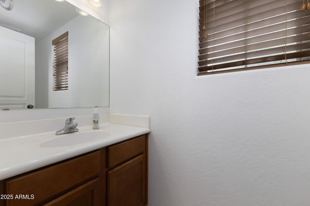 451 S HAWES Road 53, Mesa, AZ 85208