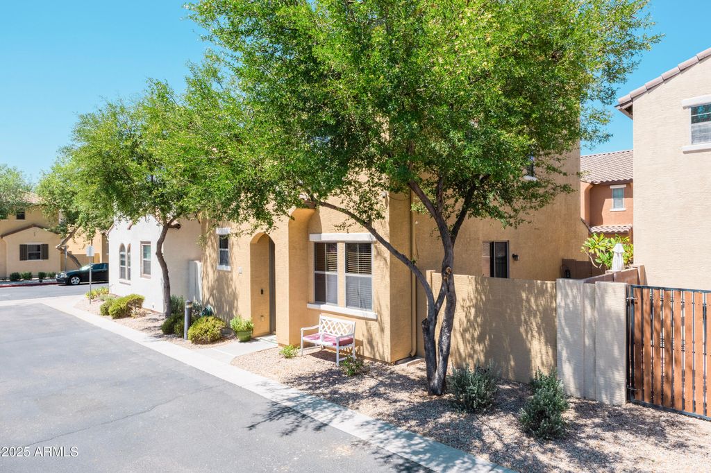 451 S HAWES Road 53, Mesa, AZ 85208 — photo 3