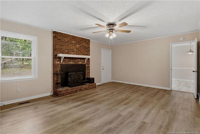 1712 Valley Ridge Drive, Fayetteville, NC 28303