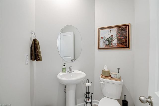 1166 Evelynnview Lane, Kernersville, NC 27284