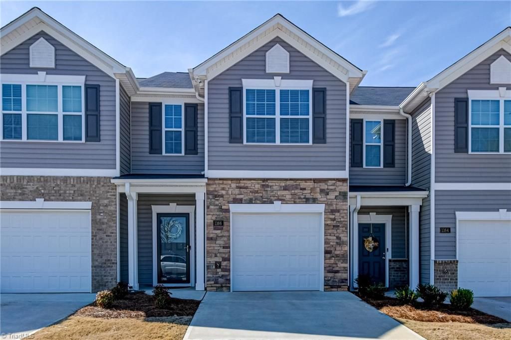 1166 Evelynnview Lane, Kernersville, NC 27284