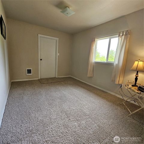 4127 SE Lovell Street, Port Orchard, WA 98366
