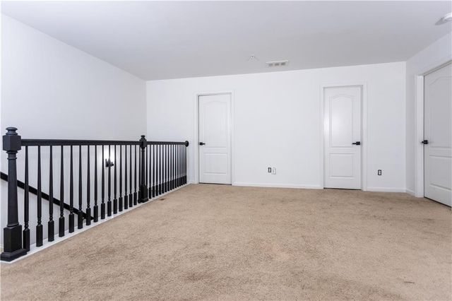 933 Spicy Oak Drive, Lawrenceville, GA 30044