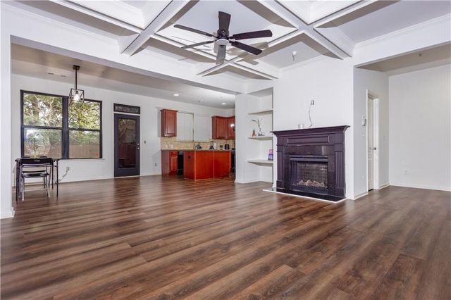 933 Spicy Oak Drive, Lawrenceville, GA 30044
