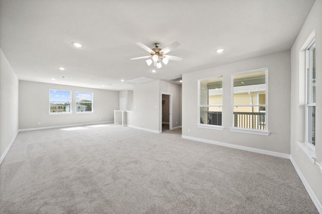 3905 Peacock Isle Drive, Dickinson, TX 77539