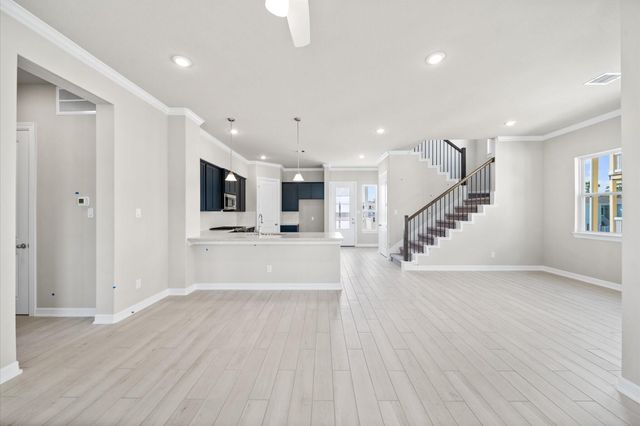 3905 Peacock Isle Drive, Dickinson, TX 77539