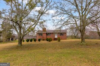 787 Parham Town Road, Bowman, GA 30624