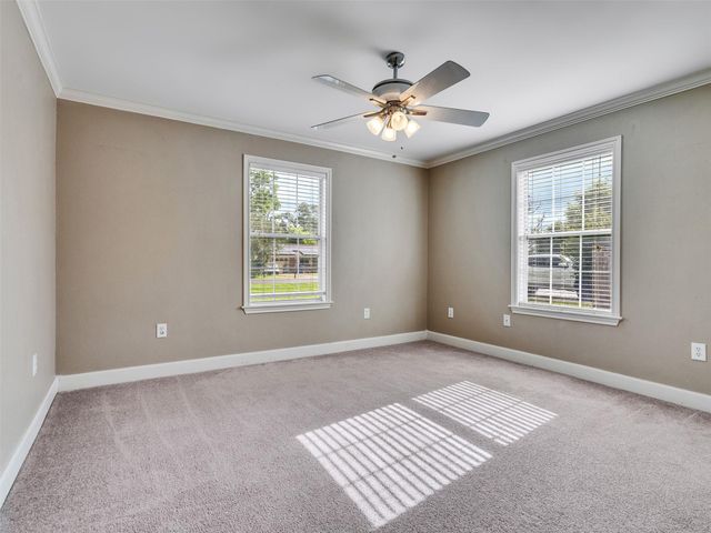209 Schley Street, Richwood, TX 77531