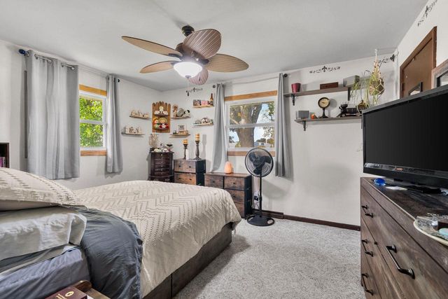 352 S JAMES STREET, Kimberly, WI 54136