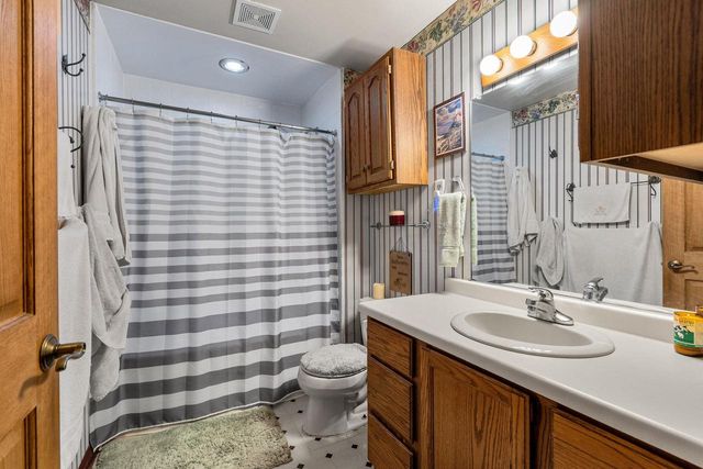 352 S JAMES STREET, Kimberly, WI 54136