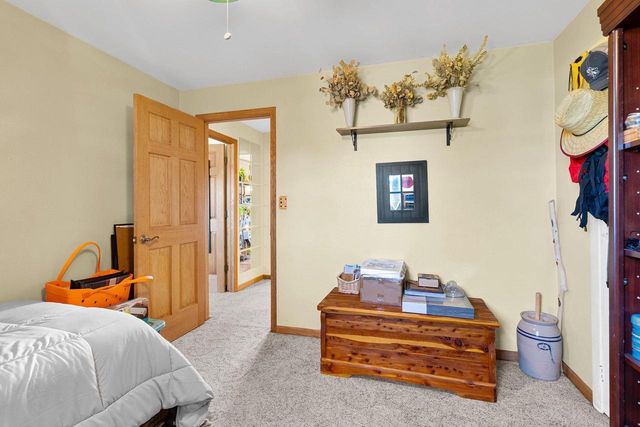 352 S JAMES STREET, Kimberly, WI 54136