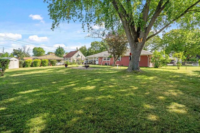 352 S JAMES STREET, Kimberly, WI 54136