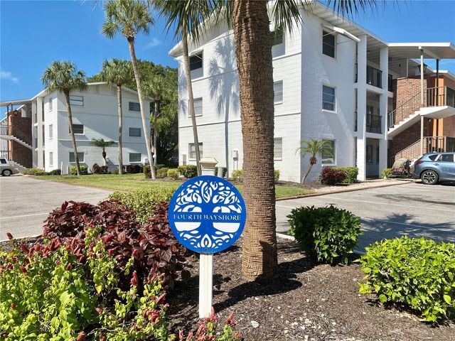 5906 GARDEN LANE A22, Bradenton, FL 34207