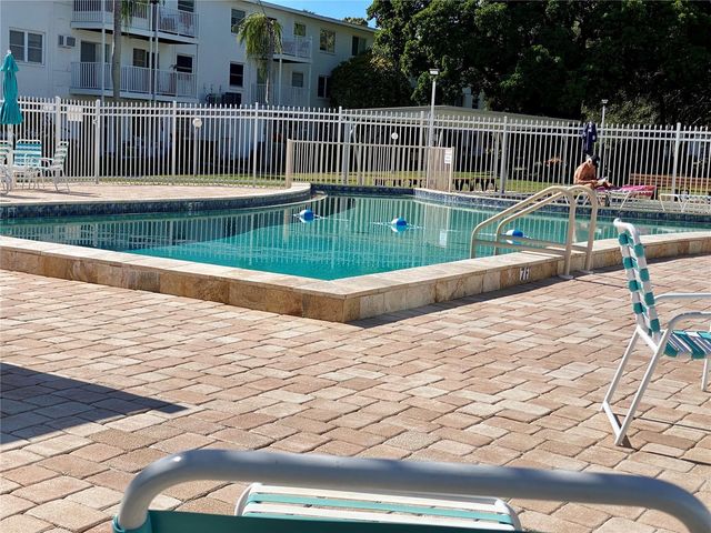 5906 GARDEN LANE A22, Bradenton, FL 34207