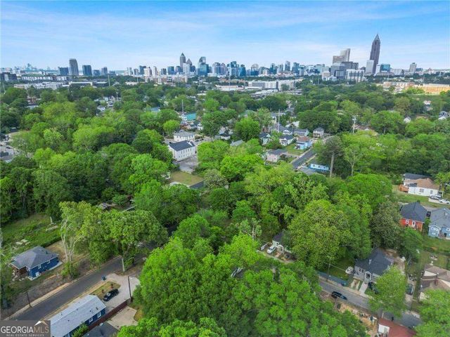 459 Paines Avenue NW, Atlanta, GA 30318