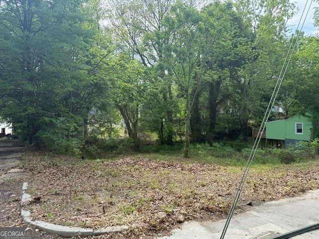 459 Paines Avenue NW, Atlanta, GA 30318