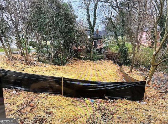 459 Paines Avenue NW, Atlanta, GA 30318