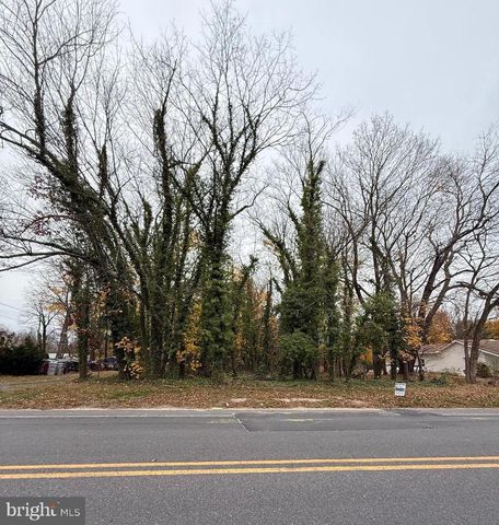 1601 S SPRING RD, Vineland, NJ 08361