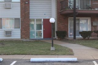 7450 Sieloff Drive D, Hazelwood, MO 63042