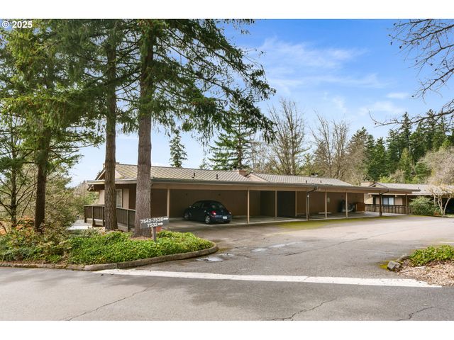 7538 Sw BARNES Rd H, Portland, OR 97225