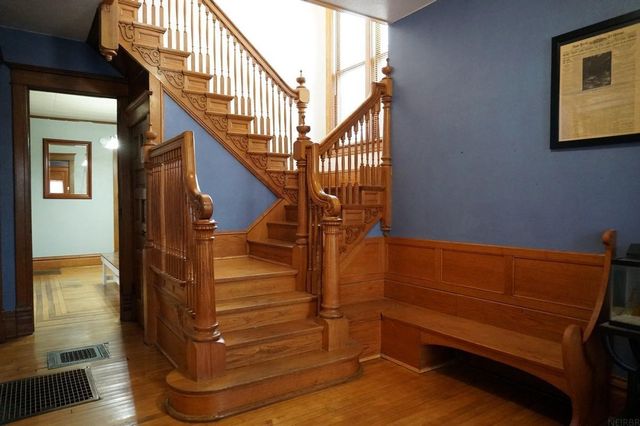 1420 Clark St Street, Charles City, IA 50616