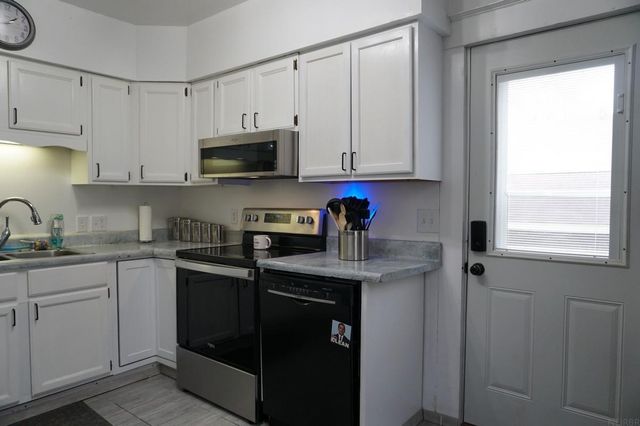 1420 Clark St Street, Charles City, IA 50616