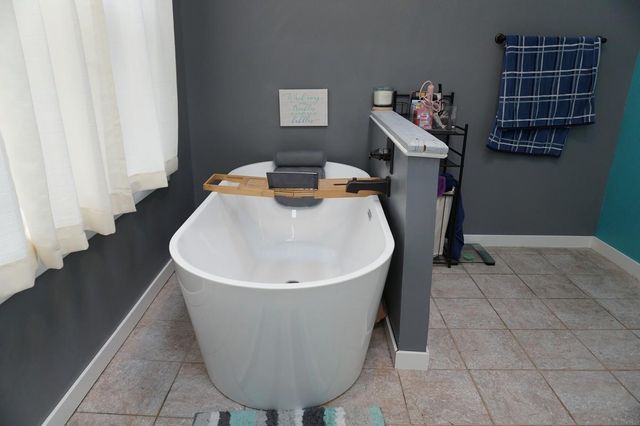 1420 Clark St Street, Charles City, IA 50616