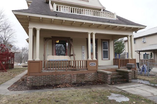 1420 Clark St Street, Charles City, IA 50616