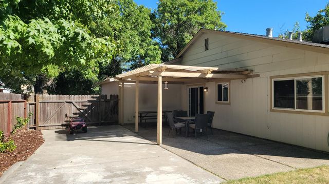 6637 Foxtail Ct, Sacramento, CA 95842