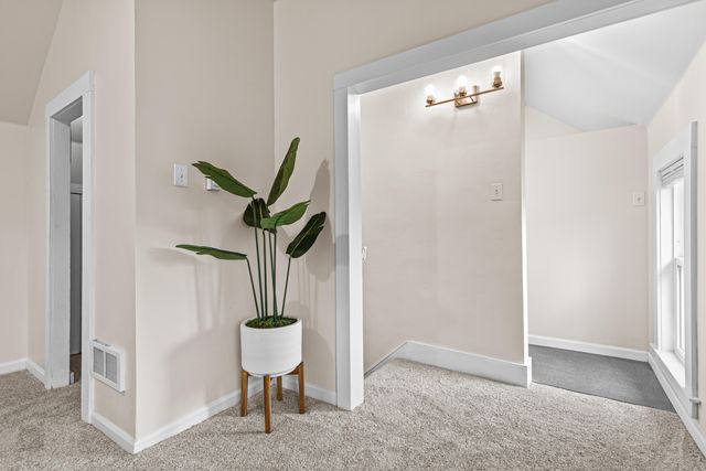 216 Central Avenue, Ashland, OR 97520