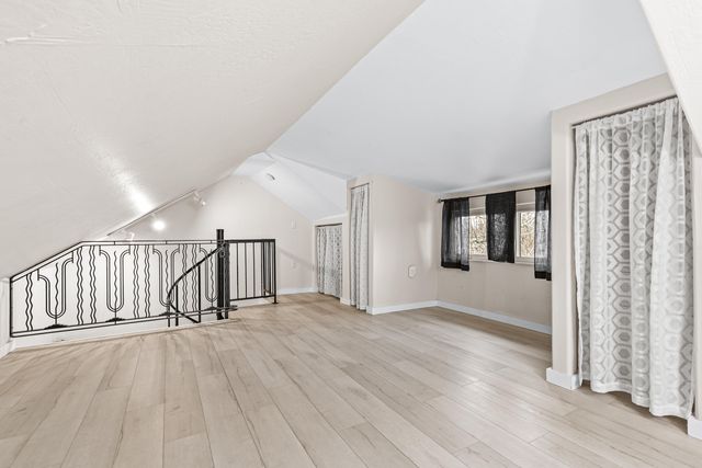 216 Central Avenue, Ashland, OR 97520