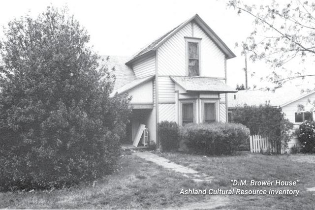 216 Central Avenue, Ashland, OR 97520