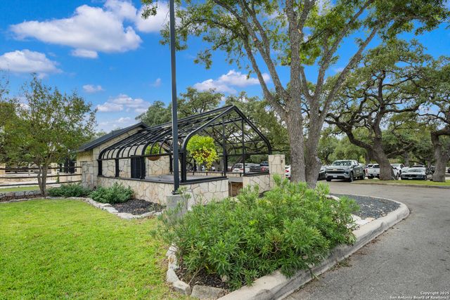 29755 No Le Hace, Boerne, TX 78015